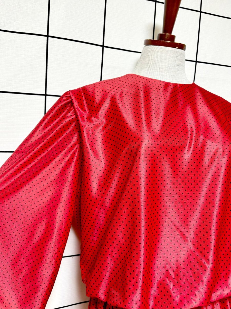 画像6: プリーツ切り替え ドット柄 ボーダー ウエストゴム レトロ USA古着 ヴィンテージワンピース (6)