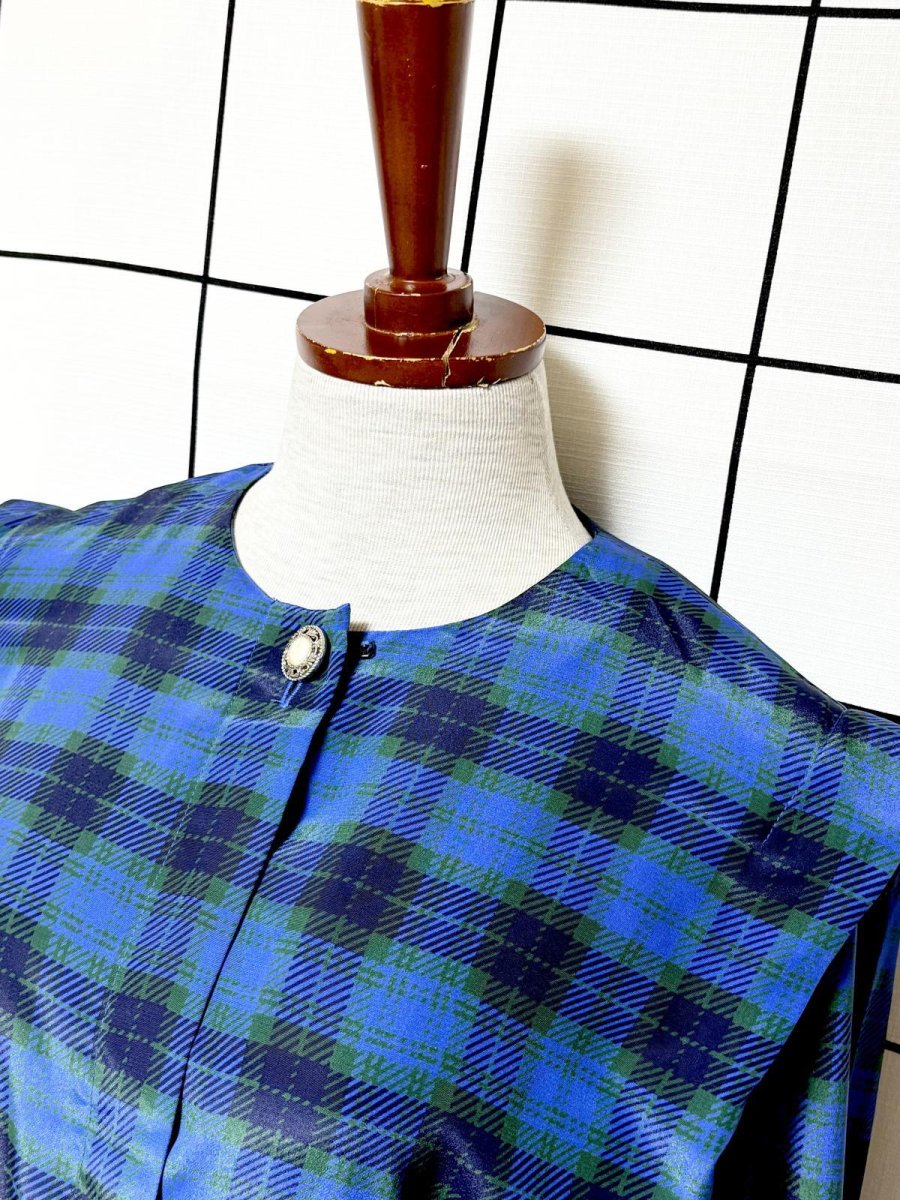 画像4: 【2500円均一対象商品】プリーツ切り替え チェック柄 ウエストゴム レトロ USA古着 ヴィンテージワンピース (4)