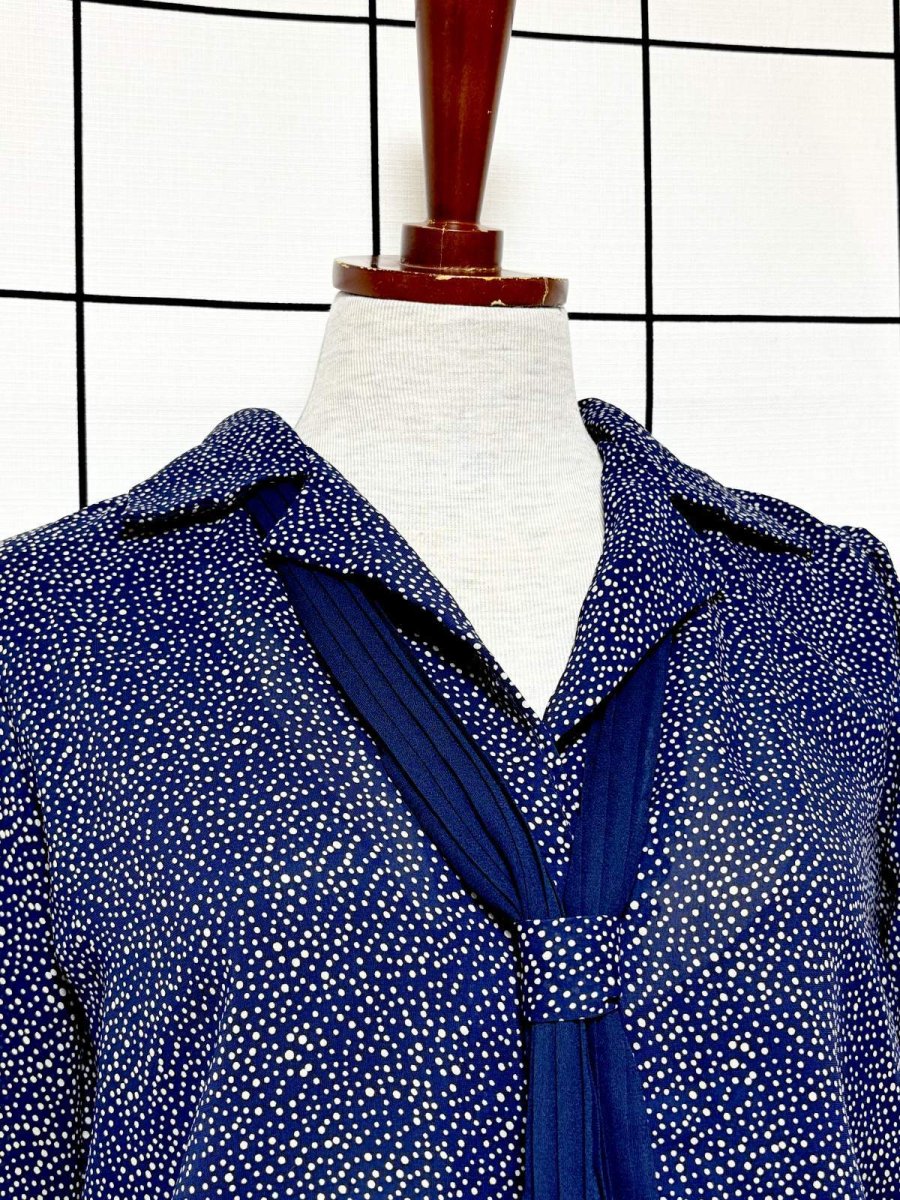 画像5: 【2500円均一対象商品】プリーツ切り替え ドット柄 ネイビー リボンタイ UNIONMADE ウエストゴム レトロ USA古着 ヴィンテージワンピース (5)