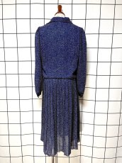 画像2: プリーツ切り替え ドット柄 ネイビー リボンタイ UNIONMADE ウエストゴム レトロ USA古着 ヴィンテージワンピース (2)