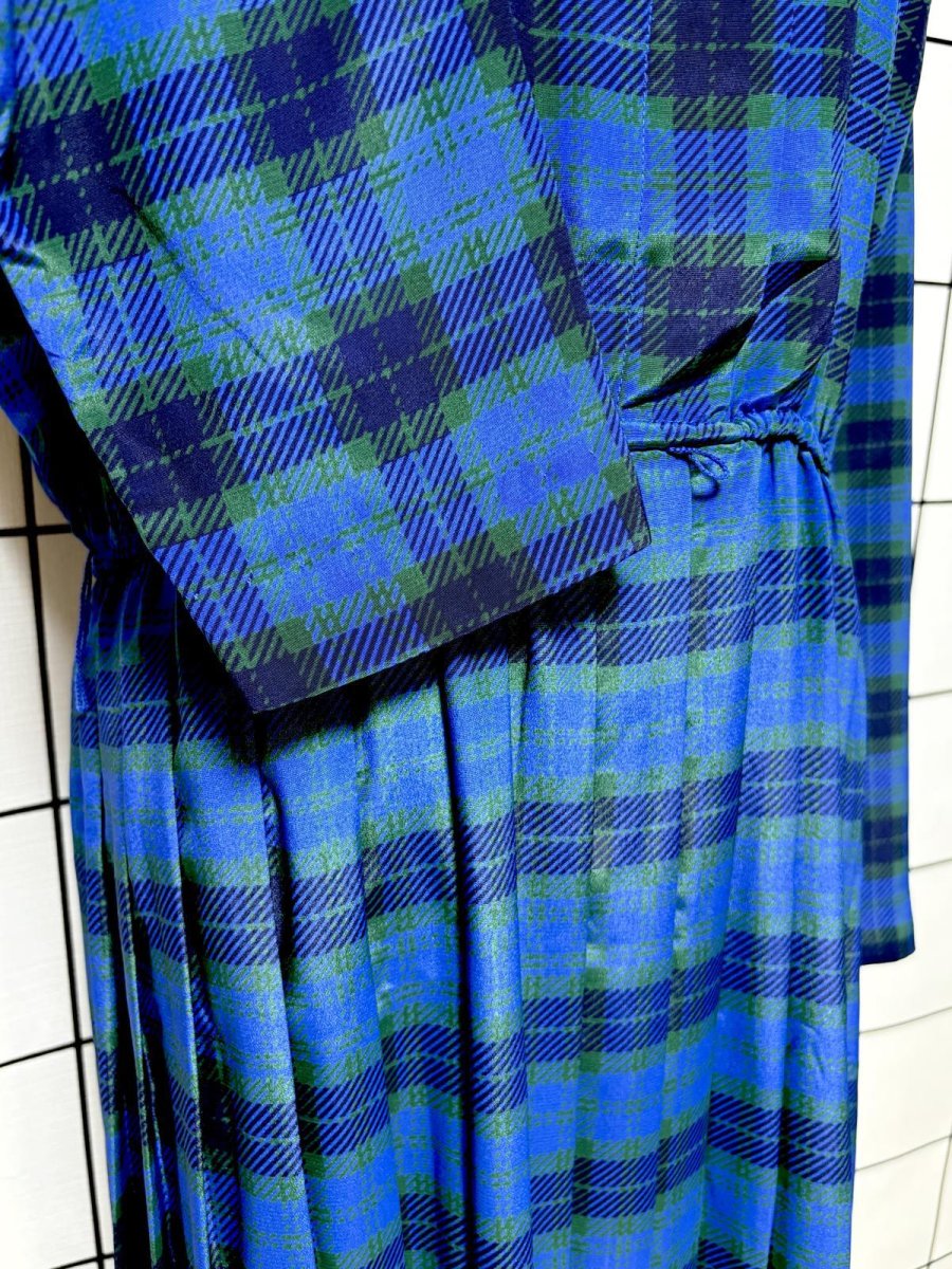 画像8: 【2500円均一対象商品】プリーツ切り替え チェック柄 ウエストゴム レトロ USA古着 ヴィンテージワンピース (8)