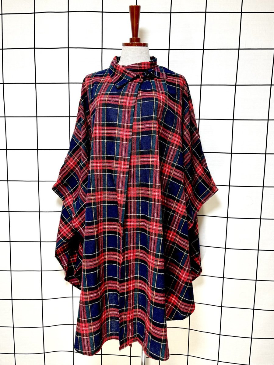 画像1: トラッド TRAD チャック柄 レトロ USA古着 ヴィンテージポンチョ (1)