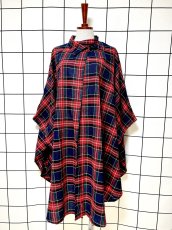 画像1: トラッド TRAD チャック柄 レトロ USA古着 ヴィンテージポンチョ (1)