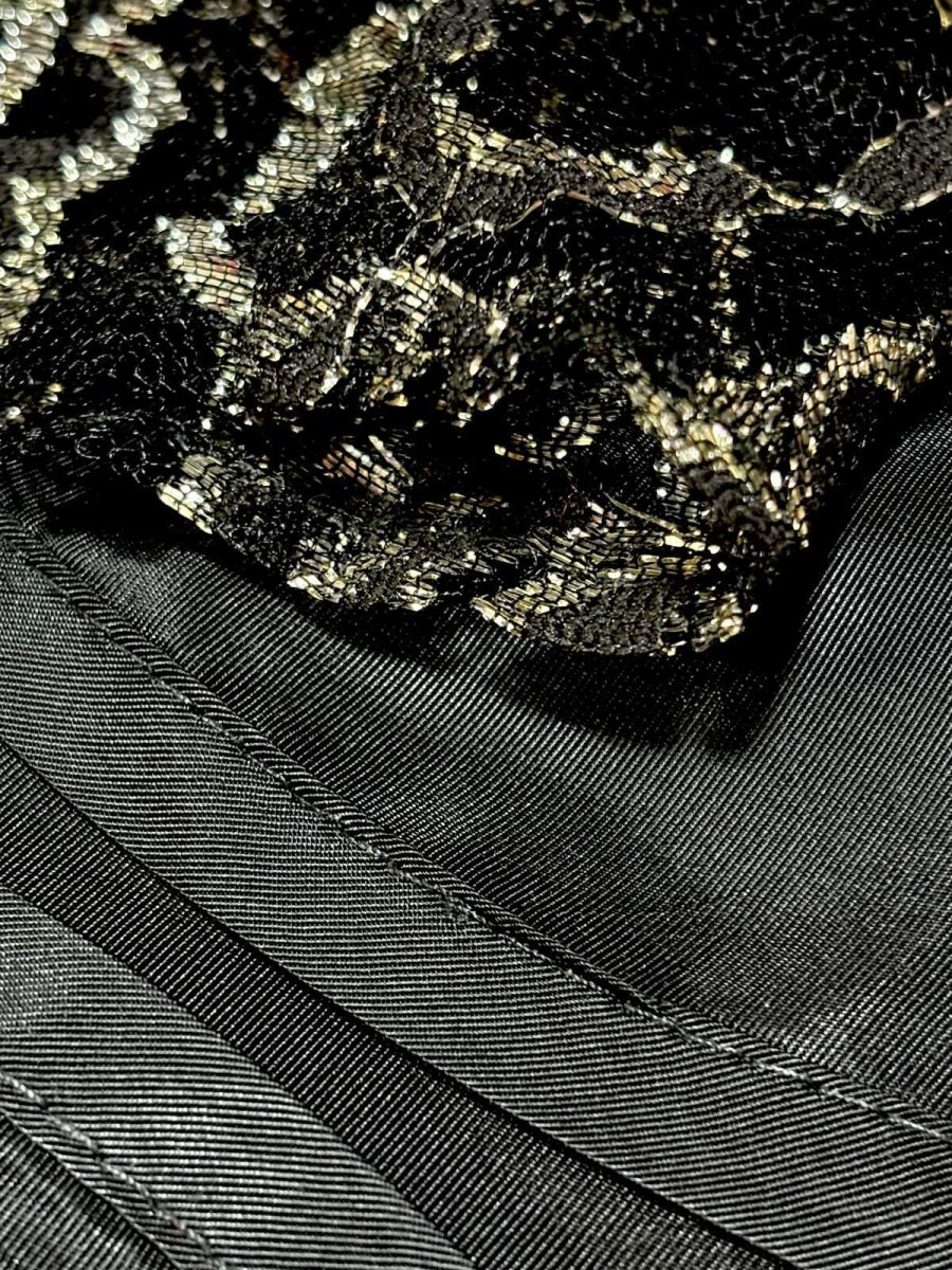 画像10: ショート丈 前開き レース切り替え ブラック シルバー ラメ レトロ 長袖 USA古着 ヴィンテージジャケット (10)