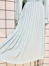 画像9: プリーツ切り替え 無地 ウエストゴム レトロ USA古着 ヴィンテージワンピース (9)