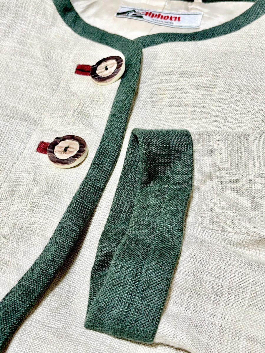 画像11: 鳥刺繍  ベージュ リネン混紡 ハートパッチ ディアンドル チロルジャケット ドイツ民族衣装 舞台 演劇 演奏会 フォークダンス オクトーバーフェスト (11)