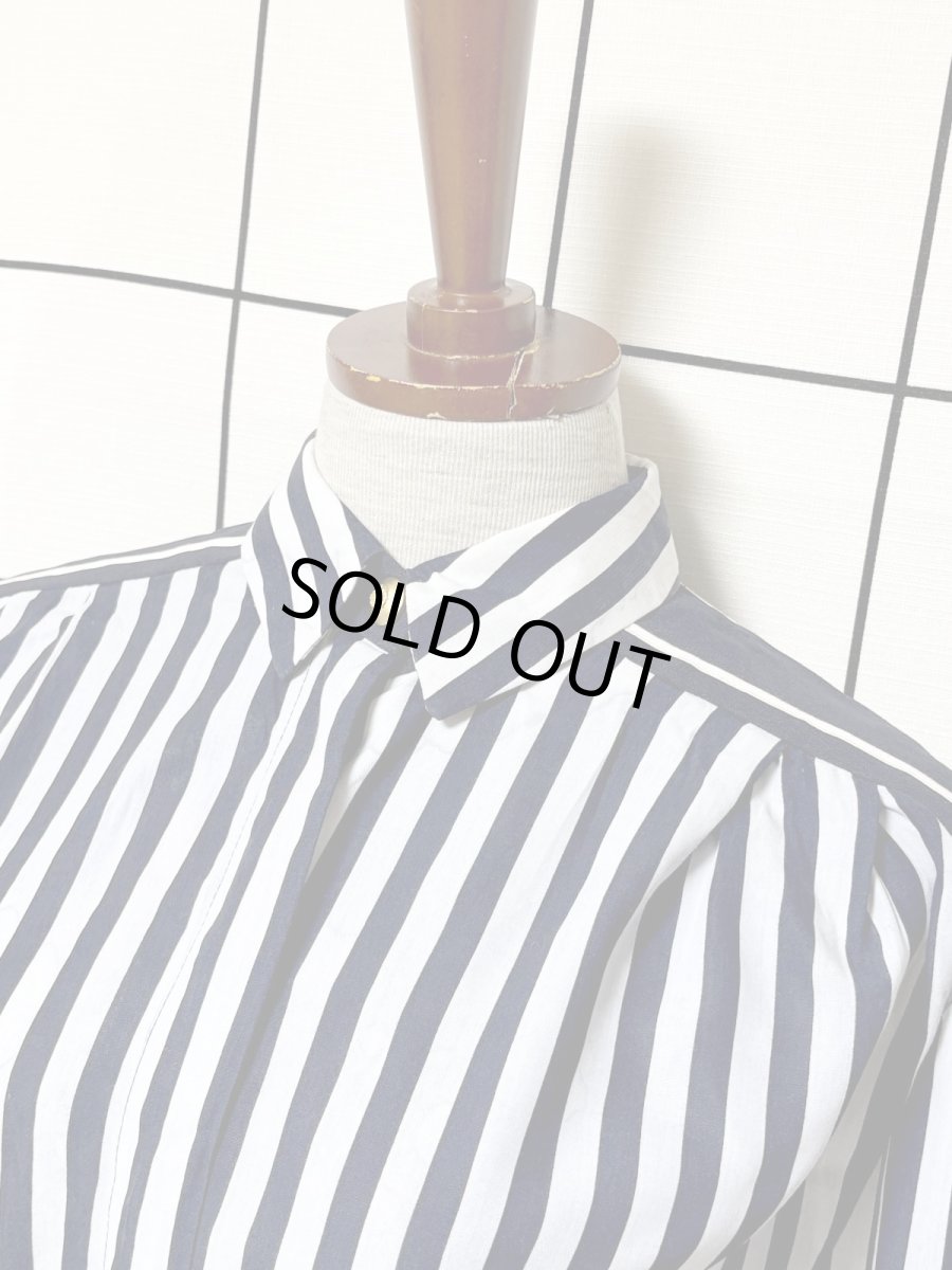 画像4: ストライプ プリーツ切り替え ネイビー ウエストゴム レトロ USA古着 ヴィンテージワンピース (4)