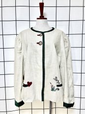 画像1: 鳥刺繍  ベージュ リネン混紡 ハートパッチ ディアンドル チロルジャケット ドイツ民族衣装 舞台 演劇 演奏会 フォークダンス オクトーバーフェスト (1)