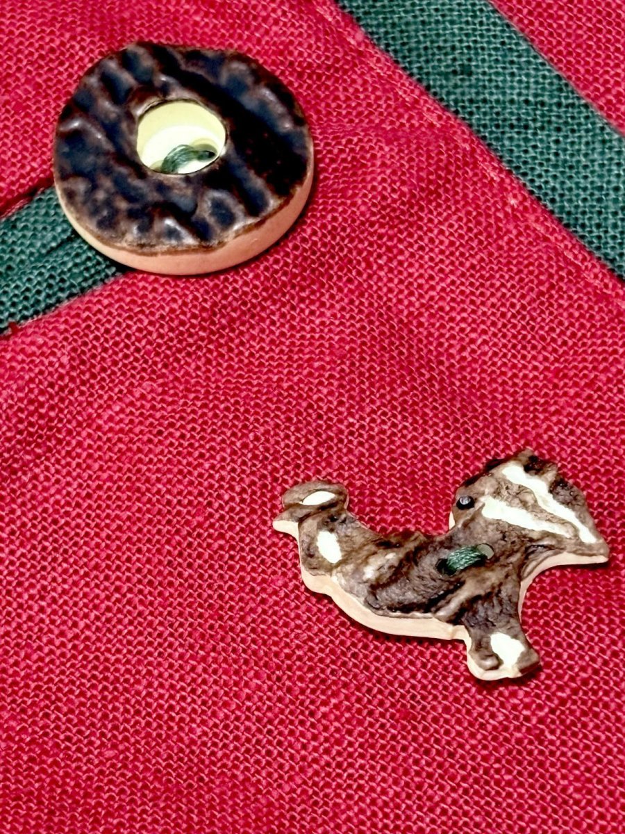 画像12: ドイツ製 Germany リネン混紡 ウッド調ボタン ノーカラー ディアンドル チロルジャケット ドイツ民族衣装 舞台 演劇 演奏会 フォークダンス オクトーバーフェスト (12)