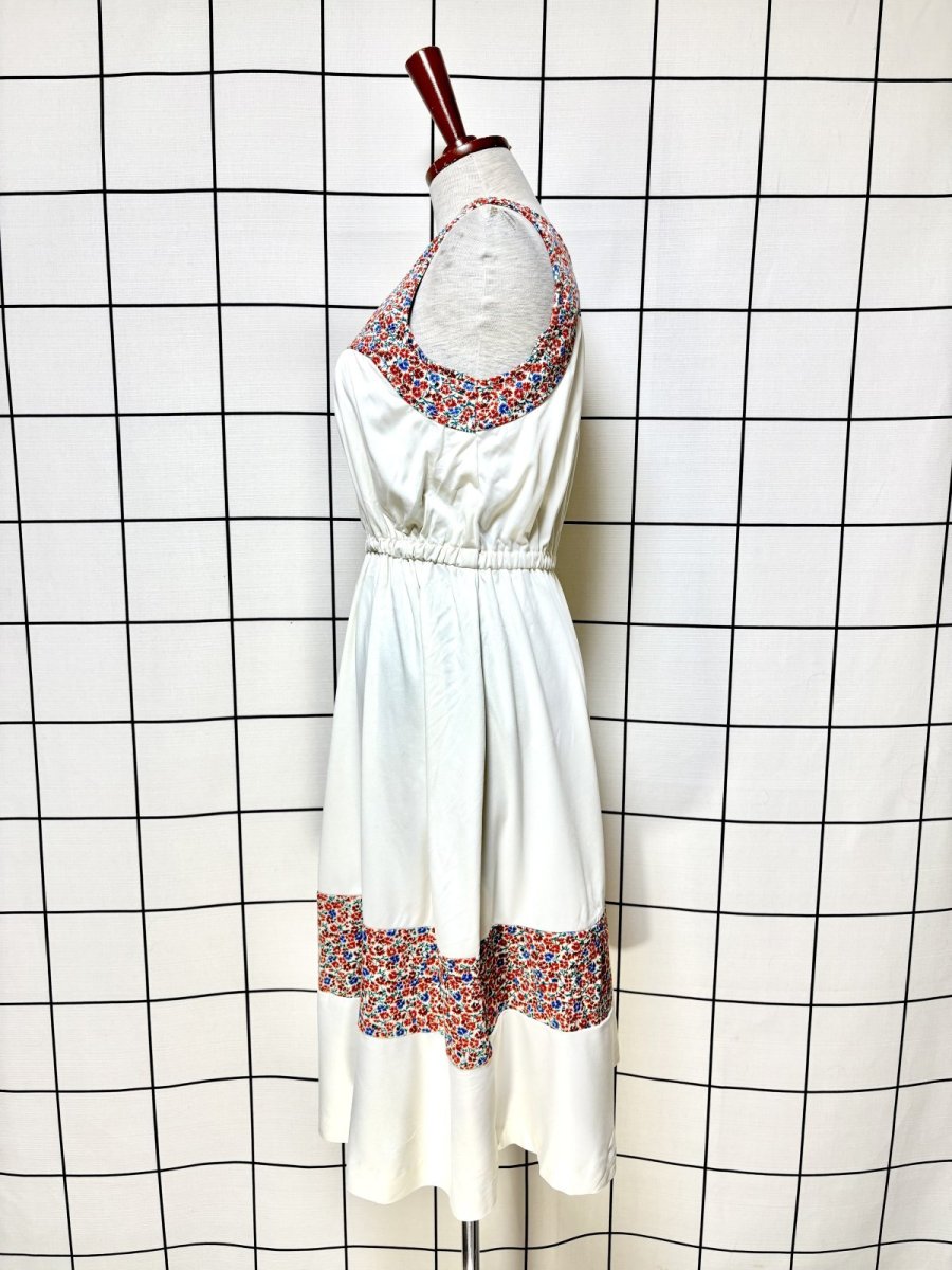 画像2: 花柄 ホワイト 切り替えウエストゴム ノースリーブ レトロ USA古着 ヴィンテージワンピース (2)