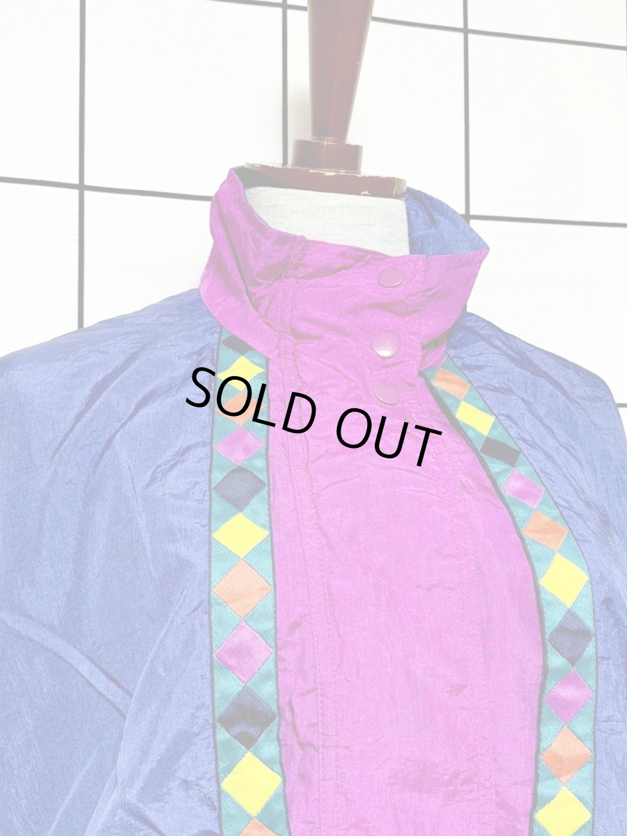 画像5: ダイヤ柄 ジップアップ レトロ USA古着 ブルゾン ジャンパー ヴィンテージナイロンジャケット (5)