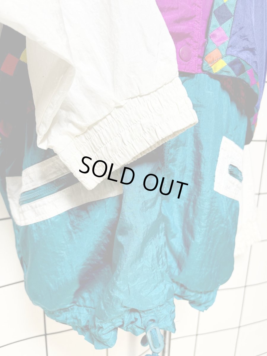 画像7: ダイヤ柄 ジップアップ レトロ USA古着 ブルゾン ジャンパー ヴィンテージナイロンジャケット (7)