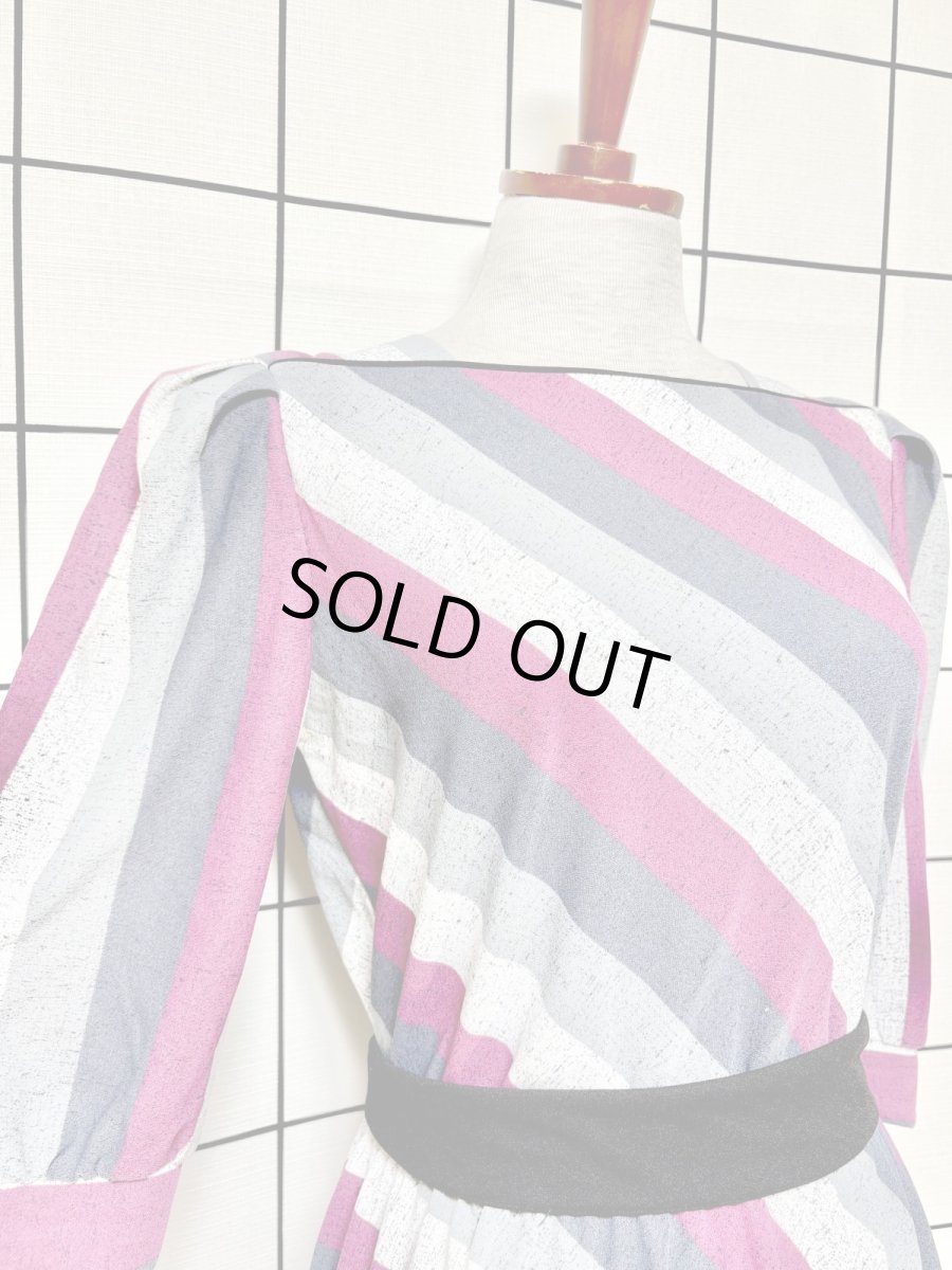 画像8: リボンベルト付 ストライプ ウエストゴム レトロ 長袖 USA古着 ヴィンテージワンピース  (8)