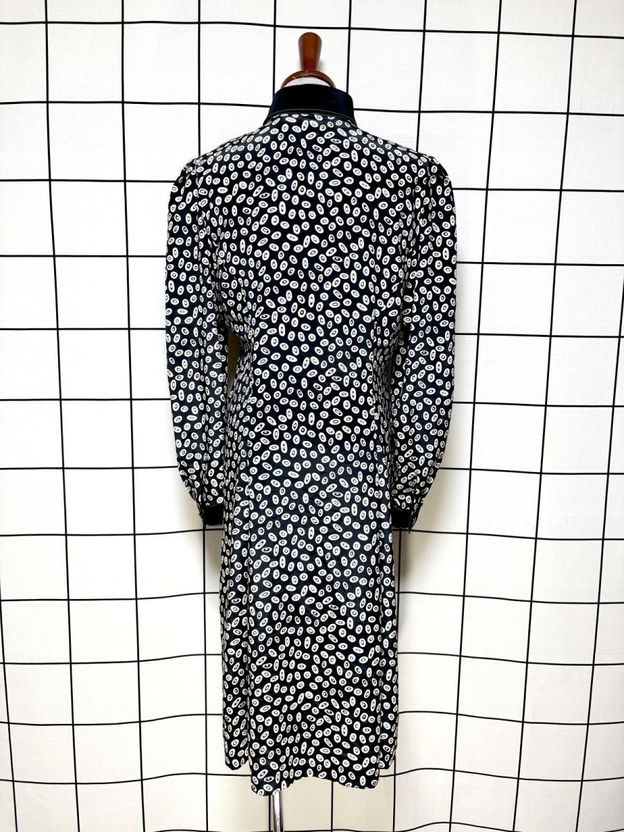 画像2: モノクロ柄 レトロ USA古着 ヴィンテージワンピース (2)