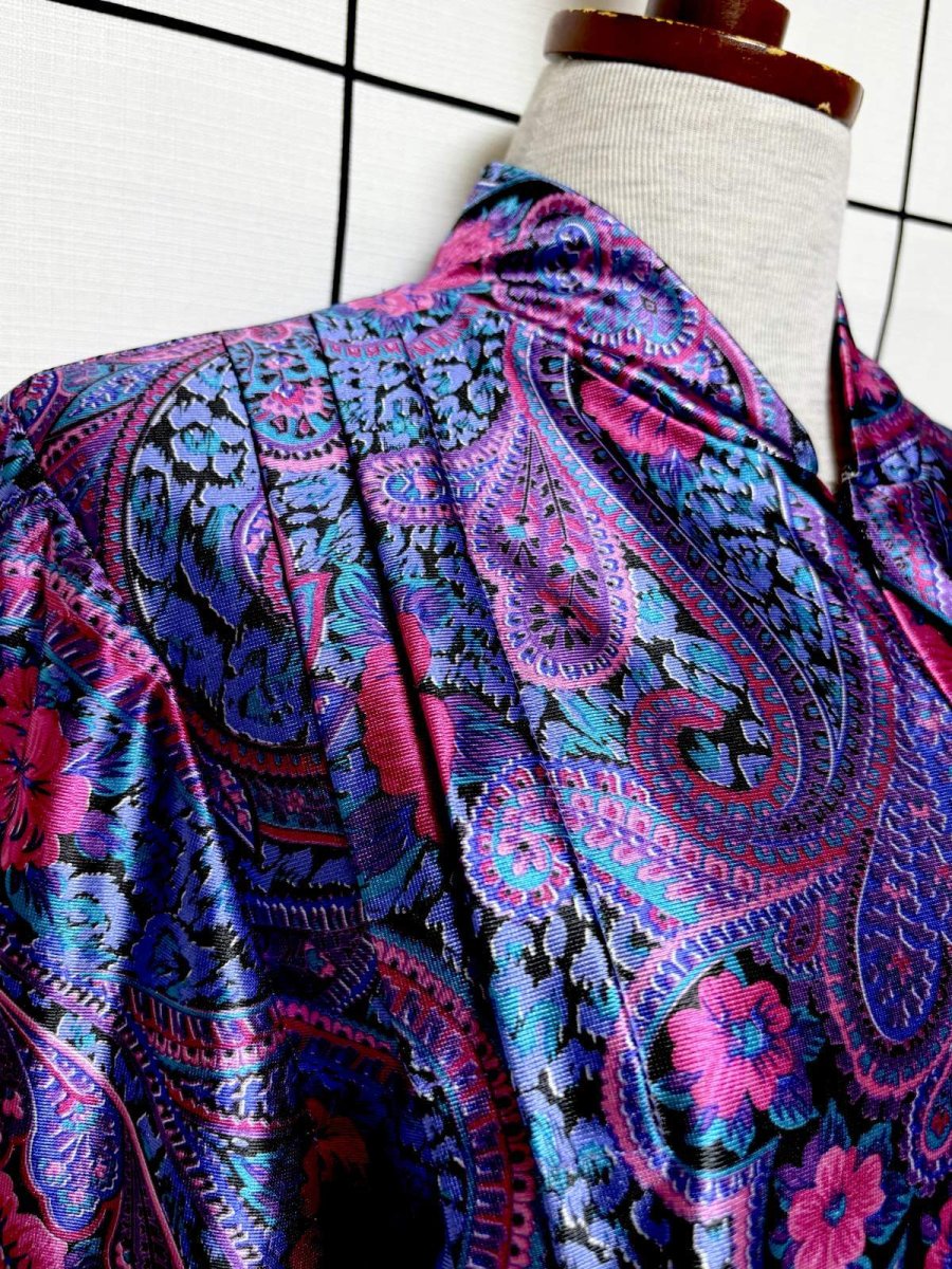 画像7: レトロサイケ ペイズリー 花柄 フロントジッパー USA古着 ヴィンテージワンピース (7)