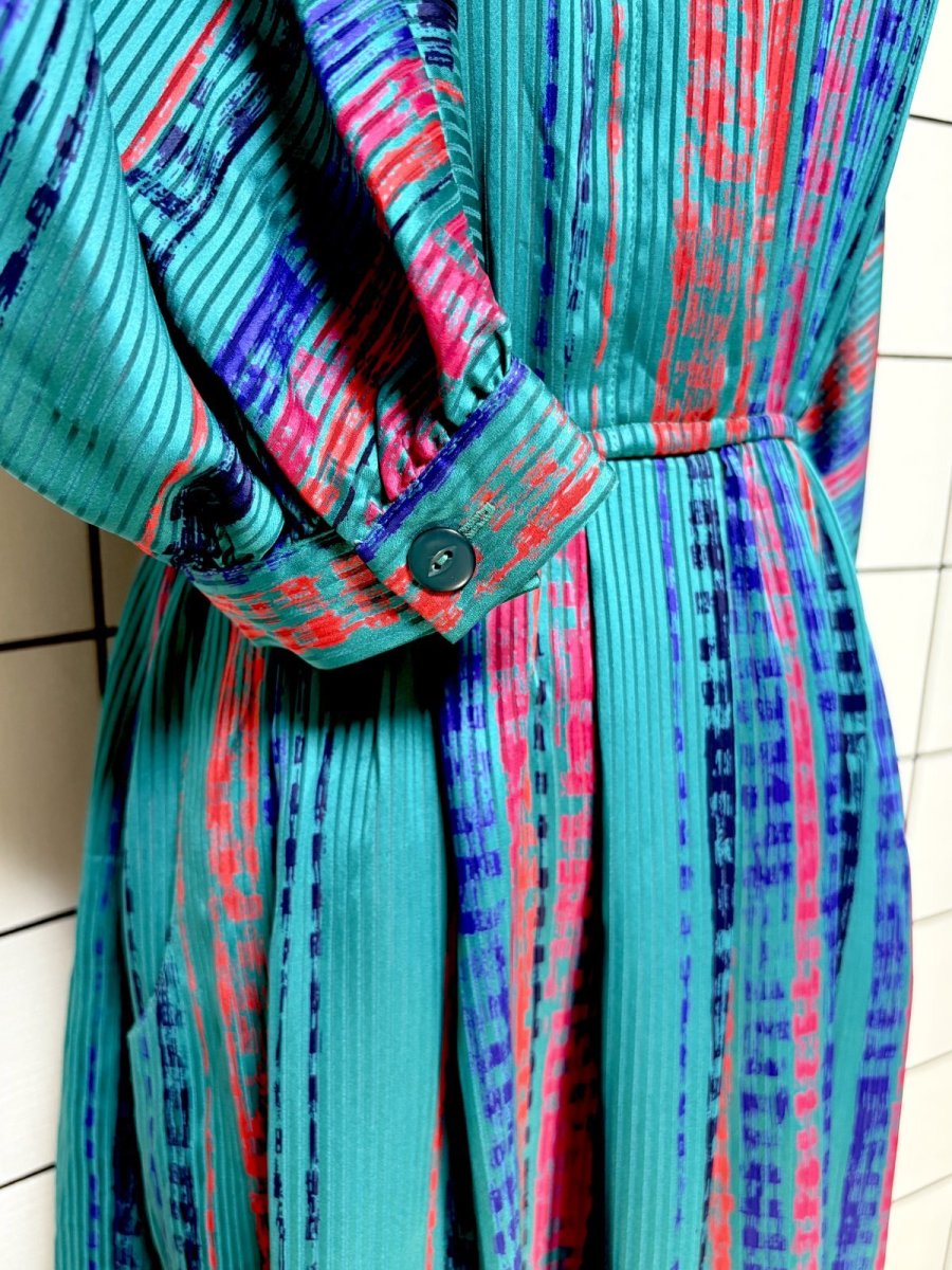 画像7: ストライプ ウエストゴム レトロ USA古着 ヴィンテージワンピース (7)