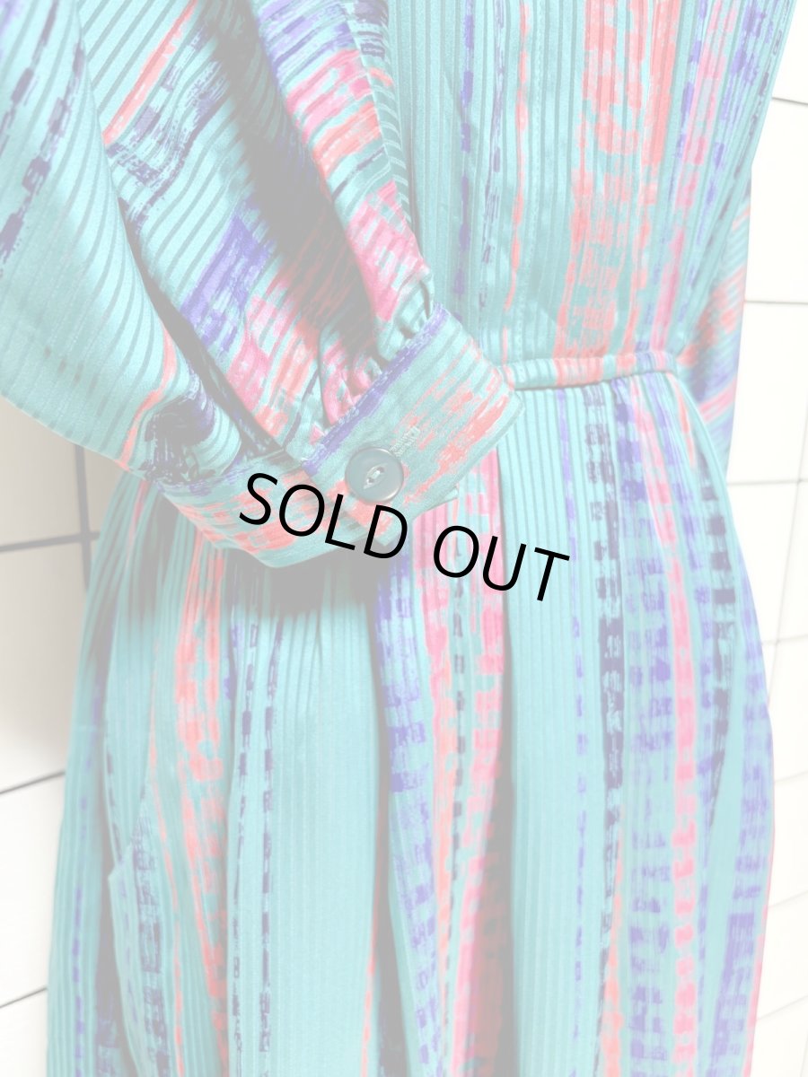 画像7: ストライプ ウエストゴム レトロ USA古着 ヴィンテージワンピース (7)