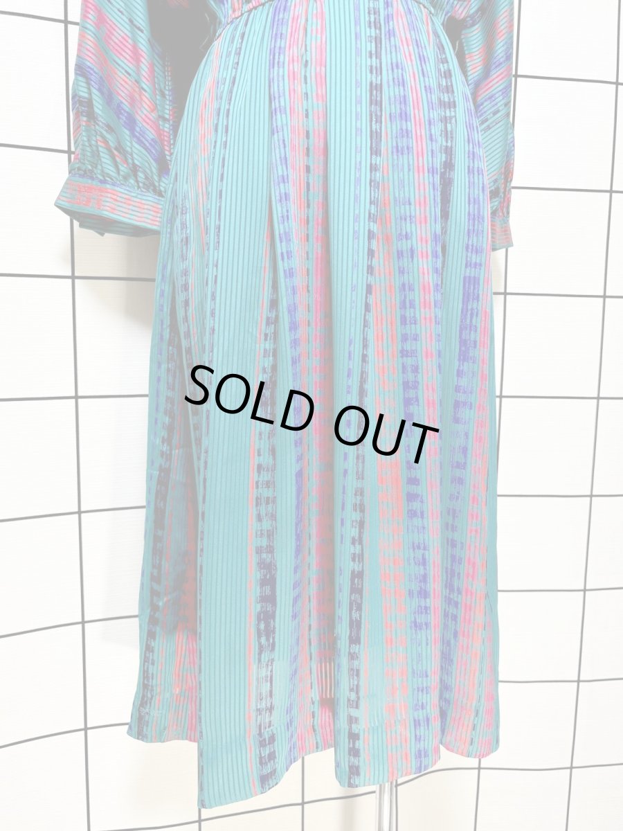 画像9: ストライプ ウエストゴム レトロ USA古着 ヴィンテージワンピース (9)