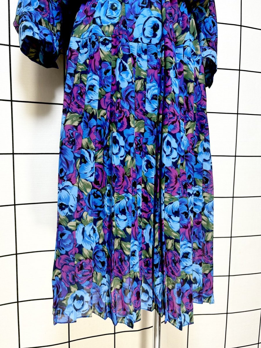 画像9: プリーツ切り替え 花柄 総柄 ウエストゴム レトロ USA古着 ヴィンテージワンピース (9)