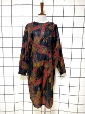 画像1: フリンジ柄 ブラック レトロ USA古着 ヴィンテージワンピース (1)