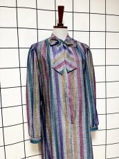 画像3: ストライプ 首元リボン レトロ USA古着 ヴィンテージワンピース (3)
