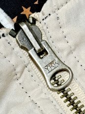 画像18: リバーシブルデザイン 刺繡 フーディー ジップアップ USA古着 ジャンパー ヴィンテージブルゾンンジャケット (18)