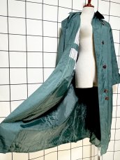 画像9: グリーン 無地 リボンベルト付 レトロ USA古着 ヴィンテージトレンチコート (9)