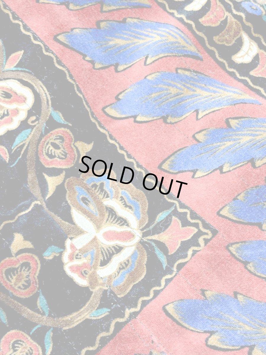 画像10: ベルベット 花柄 リーフ柄 ノーカラー レトロ 国産古着 ヴィンテージジャケット (10)