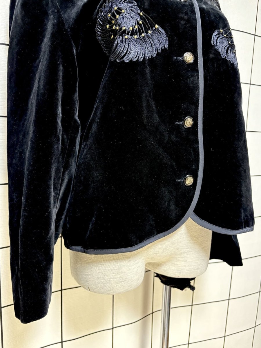 画像7: ベロア ブレード ブラック 高級感 ノーカラー レトロ ヨーロッパ古着 ヴィンテージジャケット (7)