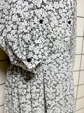 画像6: 花柄モチーフ UNIONMADE ホワイト ブラック ウエストゴム レトロ USA古着 ヴィンテージワンピース (6)