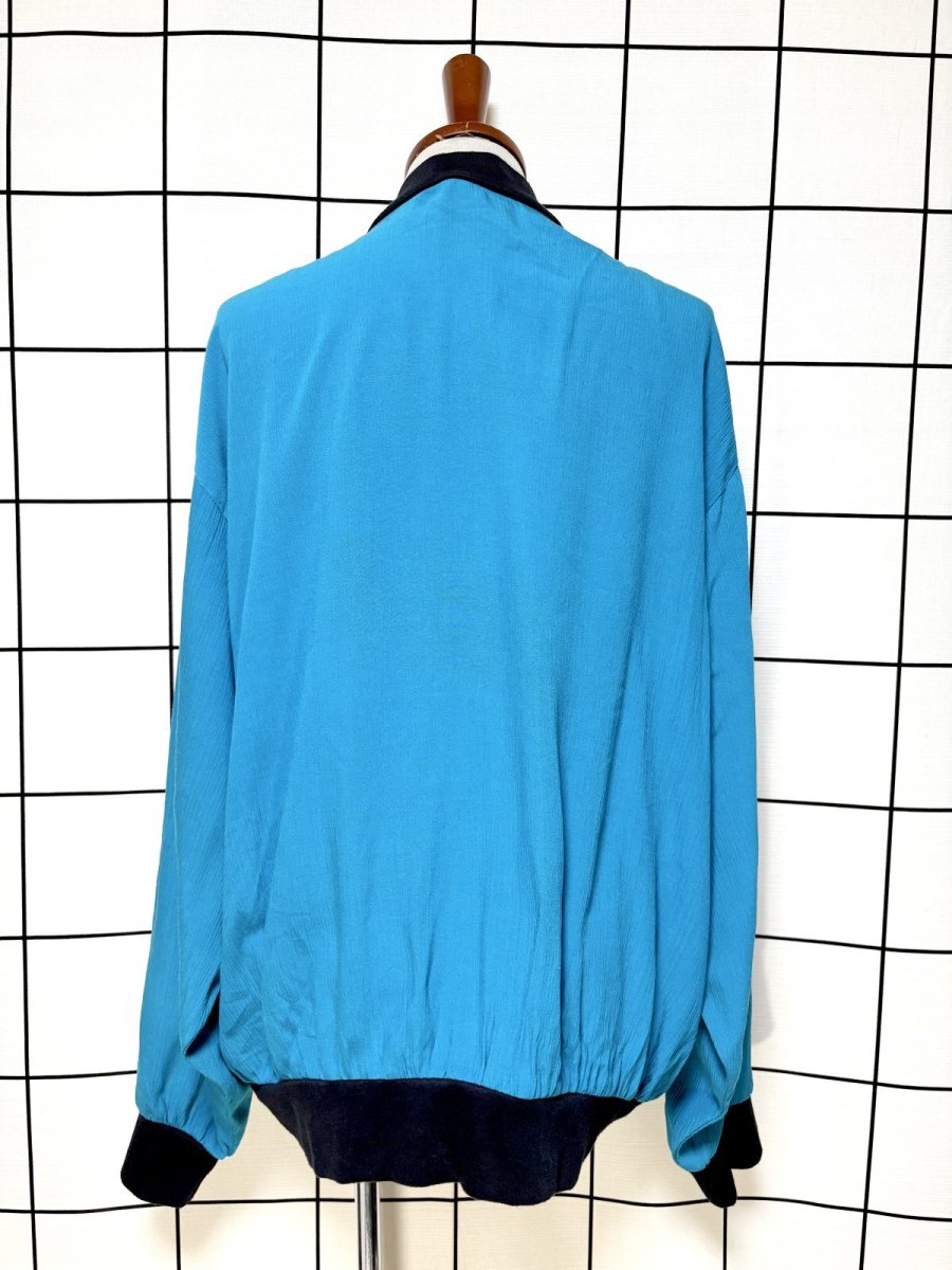 画像2: 刺繡パッチ ゆったりサイズ ジップアップ レトロ USA古着 ジャンパー ヴィンテージブルゾンジャケット (2)