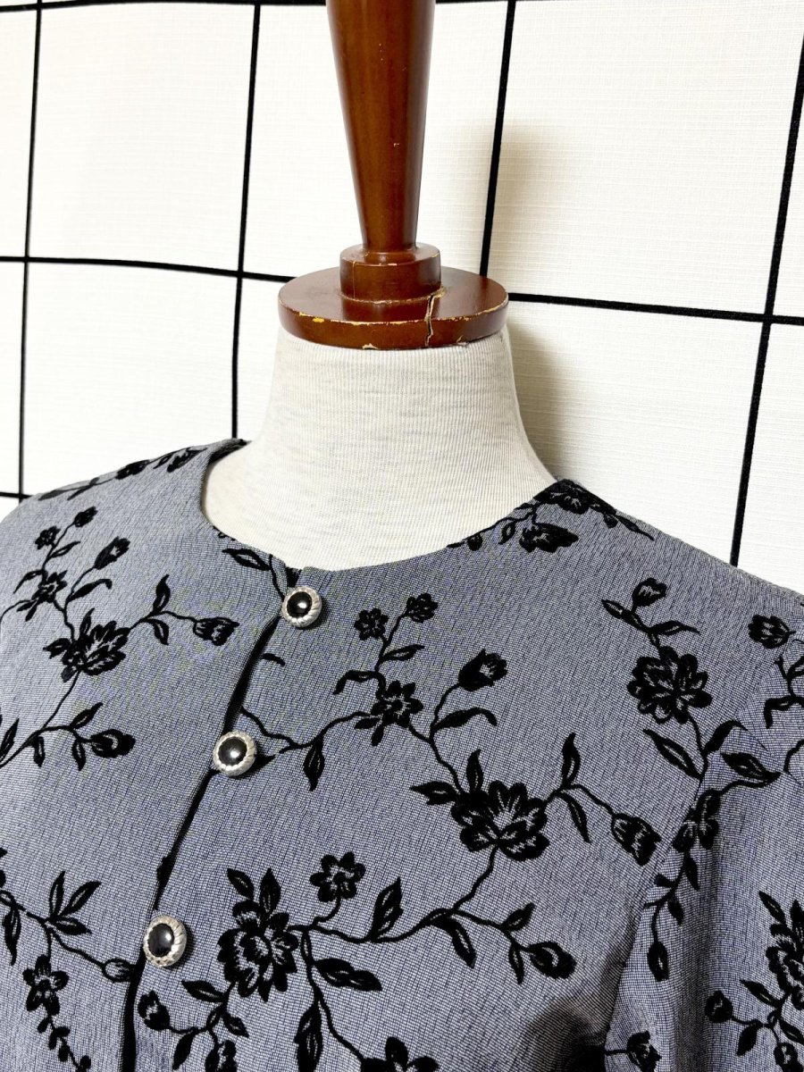 画像5: レイヤード風デザイン 花柄 バックリボン グレー レトロ El Salvador 古着 ヴィンテージワンピース (5)