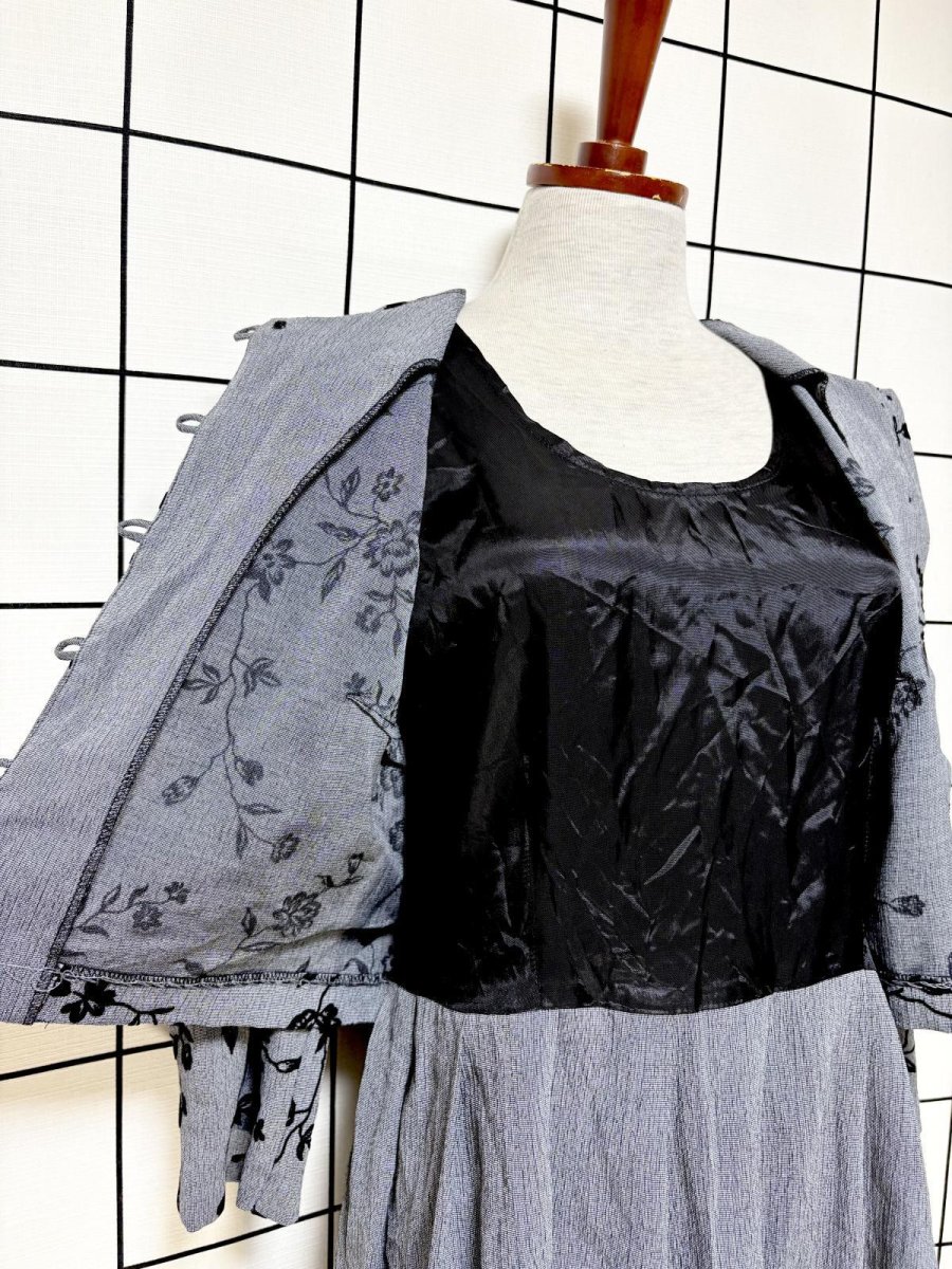 画像11: レイヤード風デザイン 花柄 バックリボン グレー レトロ El Salvador 古着 ヴィンテージワンピース (11)
