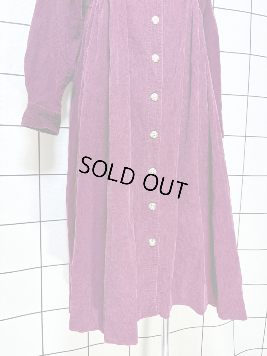 画像8: コーデュロイ 前開き バックリボン レトロ USA古着 ヴィンテージワンピース (8)