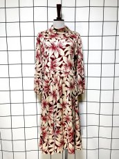 画像1: 花柄 タートルネック ウエストゴム レトロ 長袖 ヨーロッパ古着 ヴィンテージワンピース (1)