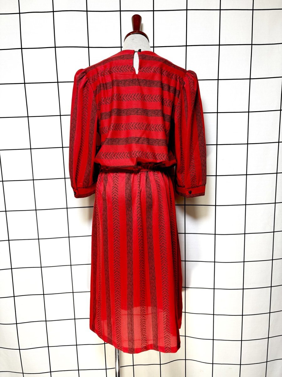 画像2: ストライプ ボーダー ウエストゴム レトロ USA古着 ヴィンテージワンピース (2)