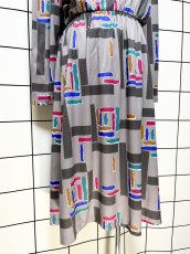 画像10: フロントティアードデザイン ウエストゴム レトロ USA古着 ヴィンテージワンピース (10)