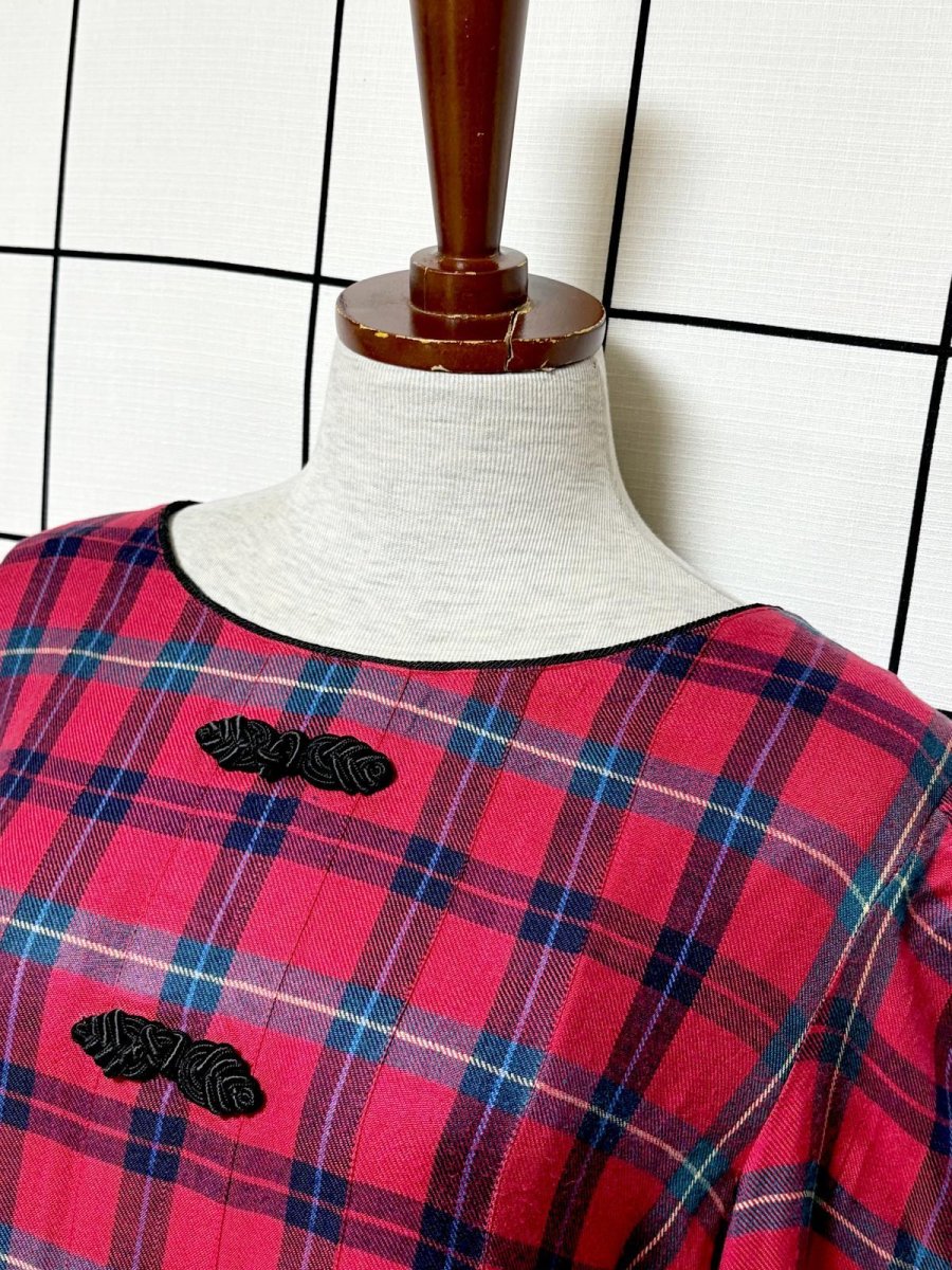 画像5: チャイナボタン装飾 チェック柄 レッド バックリボン レトロ USA古着 ヴィンテージワンピース (5)