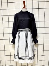 画像1: モノクロ  タートルネック レトロ USA古着 ヴィンテージワンピース (1)