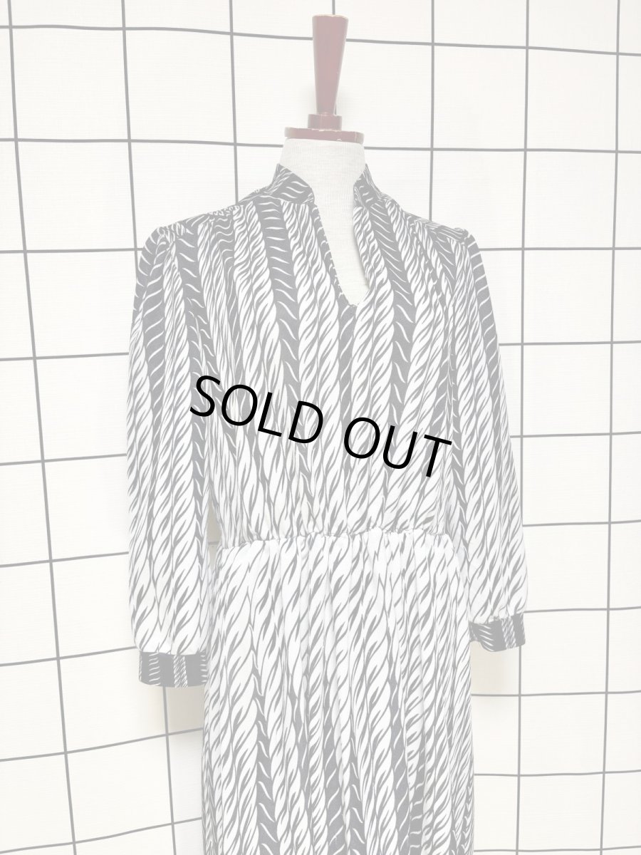 画像3: ストライプ モノクロ ウエストゴム レトロ USA古着 ヴィンテージワンピース (3)