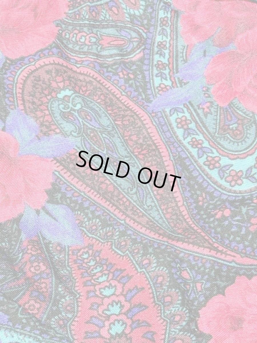 画像13: 薔薇柄 ペイズリー ベルベット切り替え UNIONMADE ウエストゴム レトロ 長袖 USA古着 ヴィンテージワンピース (13)