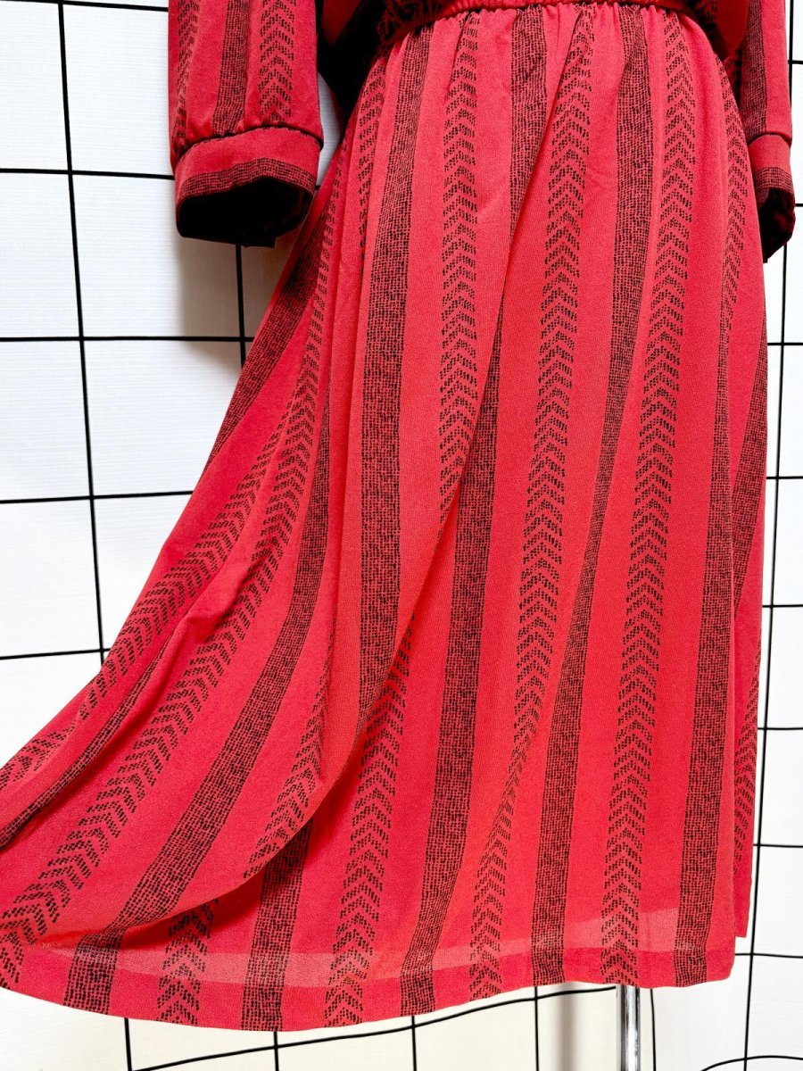 画像9: ストライプ ボーダー ウエストゴム レトロ USA古着 ヴィンテージワンピース (9)