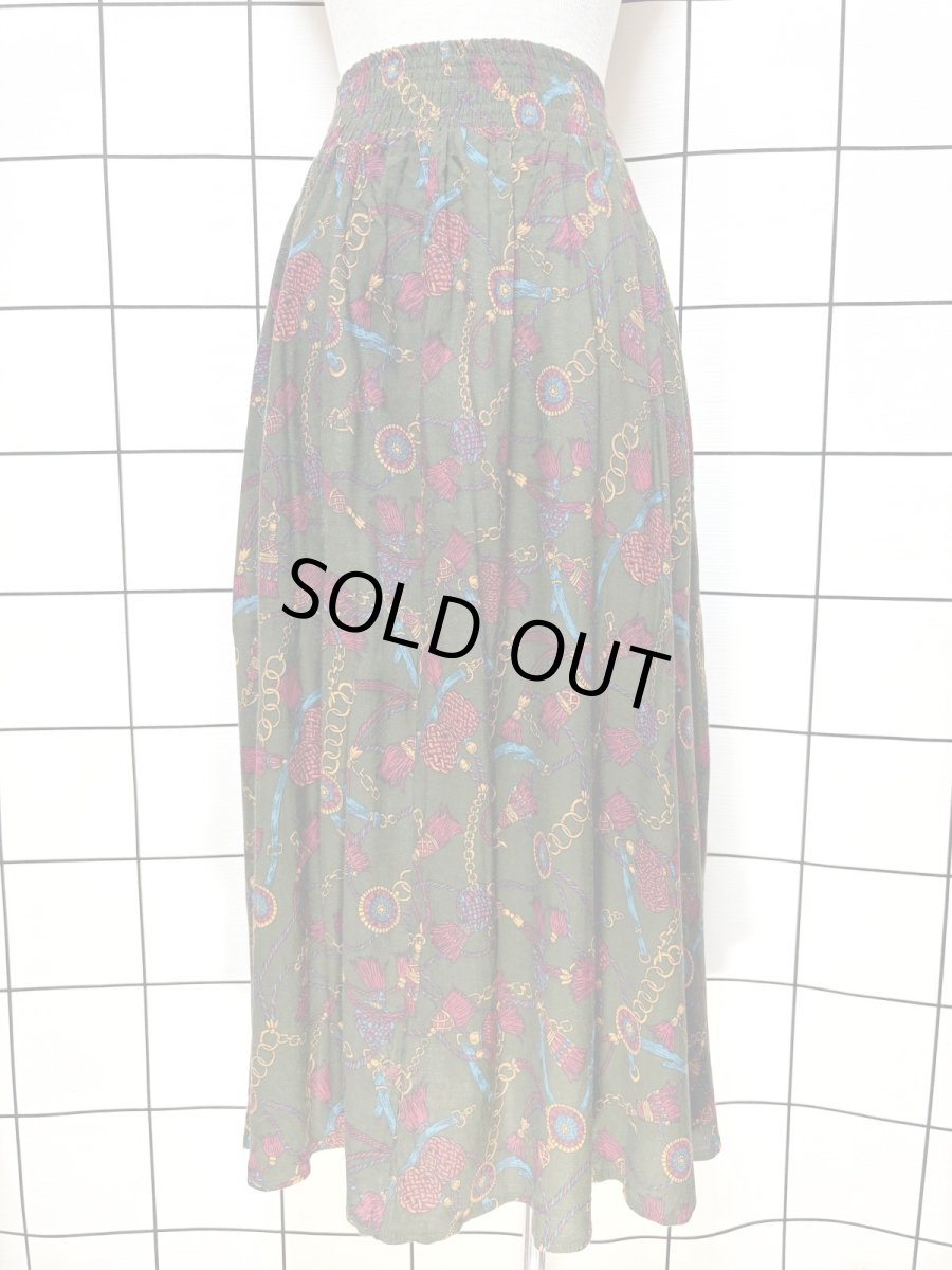 画像1: スカーフ柄 グリーン ウエストゴム レトロ 古着 ヴィンテージスカート (1)