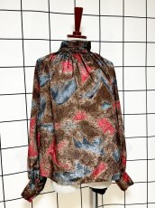 画像4: アート柄 タートルネック レトロ USA古着 シャツ ヴィンテージトップス (4)