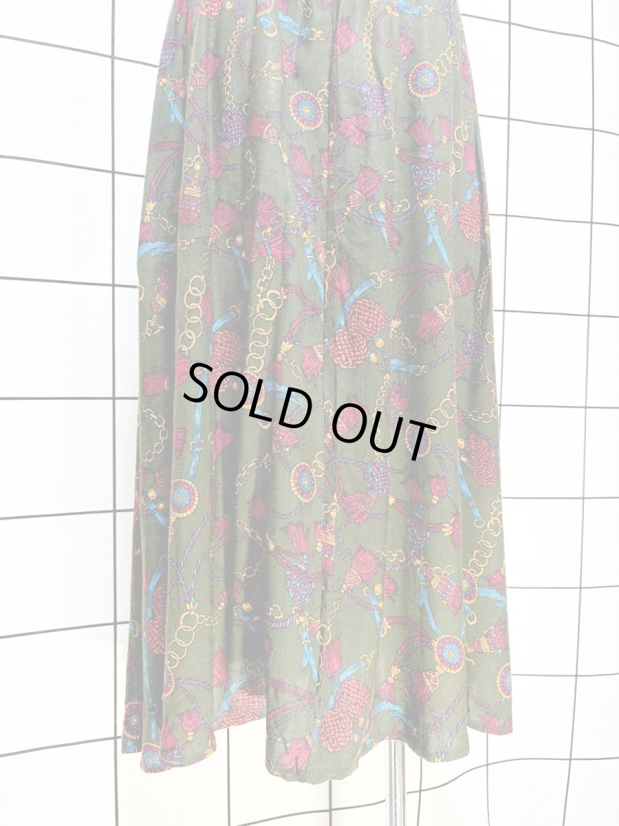 画像3: スカーフ柄 グリーン ウエストゴム レトロ 古着 ヴィンテージスカート (3)