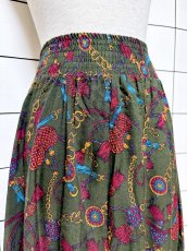 画像2: スカーフ柄 グリーン ウエストゴム レトロ 古着 ヴィンテージスカート (2)