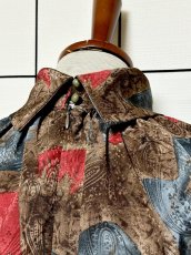 画像3: アート柄 タートルネック レトロ USA古着 シャツ ヴィンテージトップス (3)