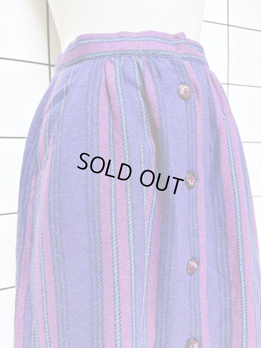 画像2: ストライプ柄 前開き パープル レトロ USA古着 ヴィンテージスカート (2)