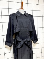 画像3: ブラック リボンベルト付 レトロ USA古着 ヴィンテージトレンチコート (3)