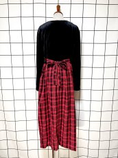 画像2: ベロア チェック柄 バックリボン レトロ USA古着 ヴィンテージワンピース (2)
